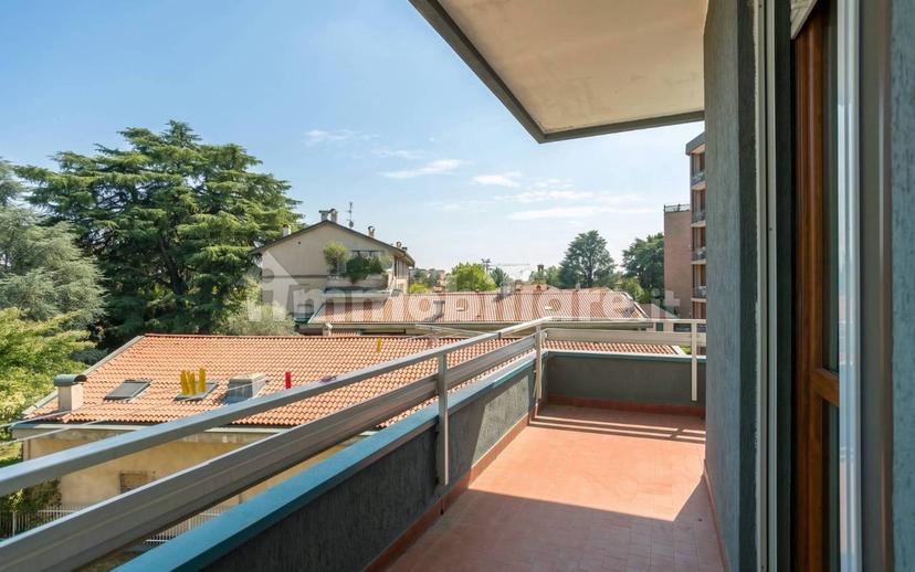 Trilocale via Dante Alighieri, Centro, Concorezzo — foto 10 di 27