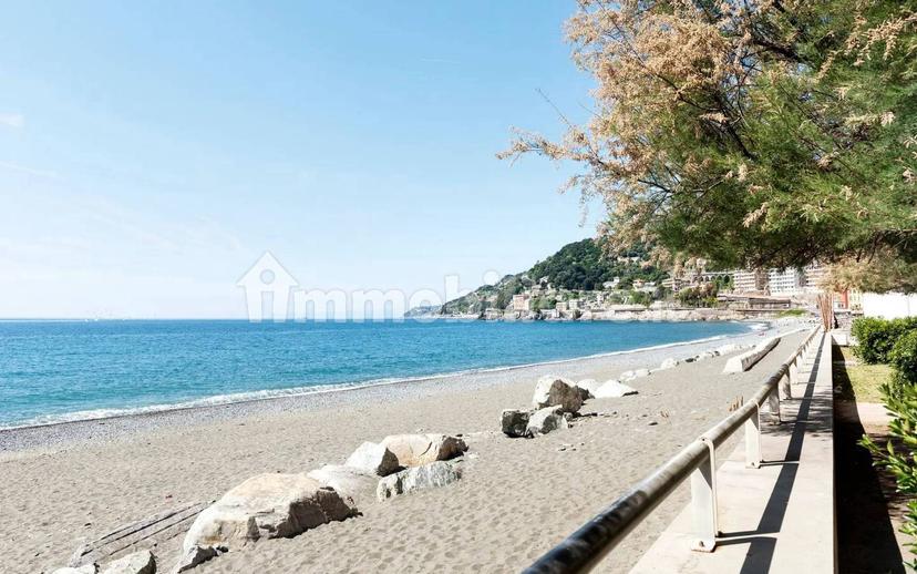 Bilocale via Ernesto Guala 35, Voltri, Genova