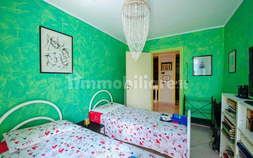 Trilocale via Cristoforo Colombo 9, Dormelletto — foto 3 di 38