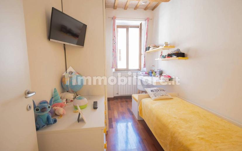 Trilocale corso Matteotti, 62, Centro Storico, Jesi