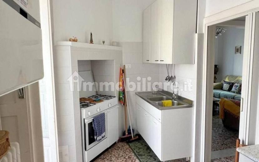 Appartamento via Roberto Sarfatti, Ceglie Messapica — foto 28 di 31