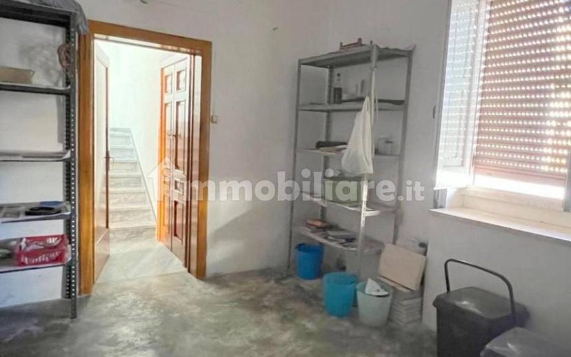 Appartamento via Roberto Sarfatti, Ceglie Messapica — foto 24 di 31