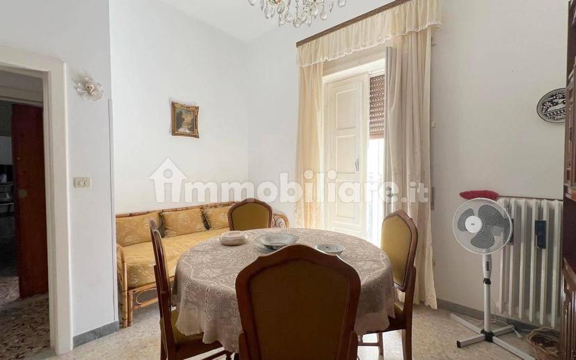 Appartamento via Roberto Sarfatti, Ceglie Messapica — foto 22 di 31