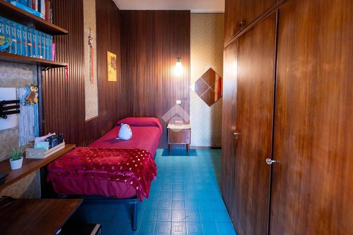 Villa plurifamiliare corso Milano 53, Sant'Agabio, Novara