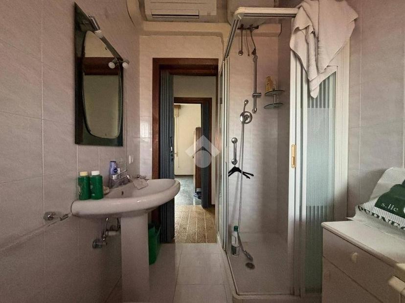 Villa plurifamiliare corso Milano 53, Sant'Agabio, Novara — foto 9 di 48