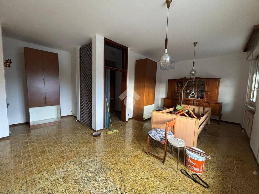 Villa plurifamiliare corso Milano 53, Sant'Agabio, Novara — foto 7 di 48
