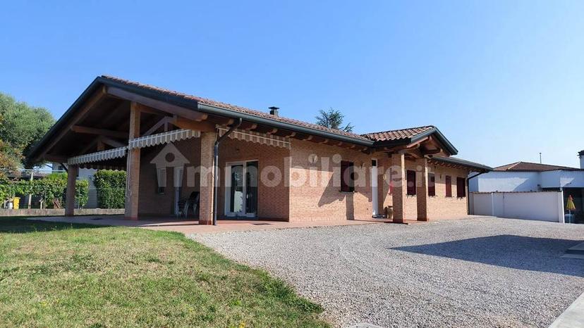 Villa unifamiliare via Santa Croce 29/A, Centro, Azzano Decimo — foto 8 di 14