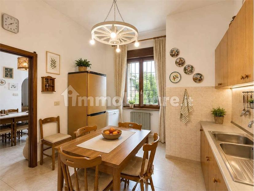 Quadrilocale buono stato, primo piano, Centro, Lucera — foto 11 di 16