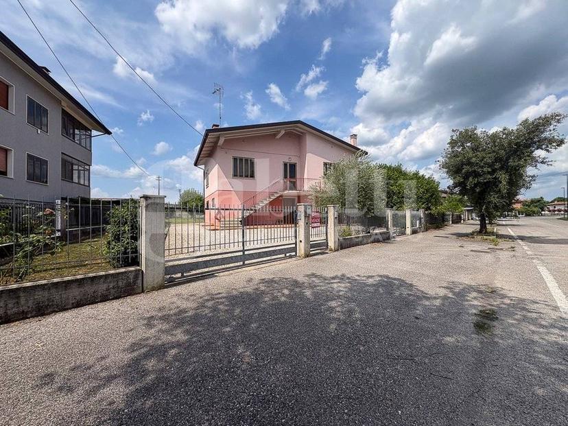 Terratetto unifamiliare via Parz , 57, Centro, Teglio Veneto — foto 7 di 25