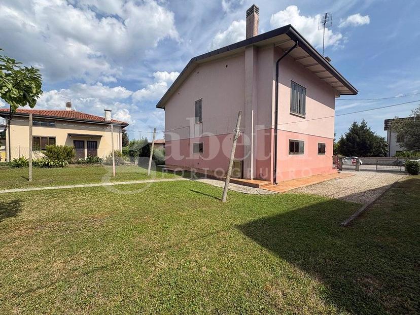 Terratetto unifamiliare via Parz , 57, Centro, Teglio Veneto — foto 21 di 25
