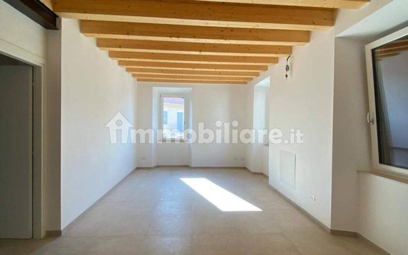 Quadrilocale via Roma, Castelnuovo Ne' Monti, Castelnovo Ne' Monti — foto 5 di 20