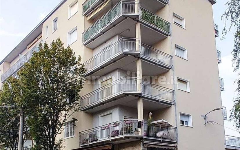 Trilocale via Lombardia, 11, Castellanza — foto 3 di 21