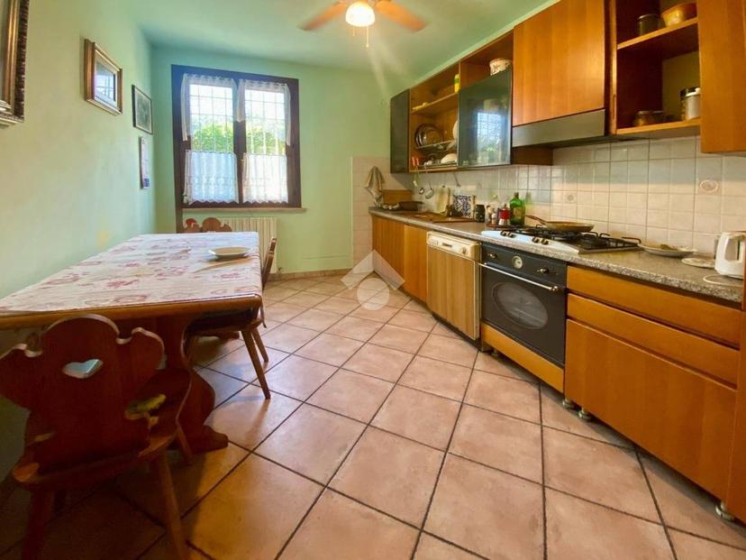 Quadrilocale via cantone, Centro, Reggiolo — foto 9 di 30