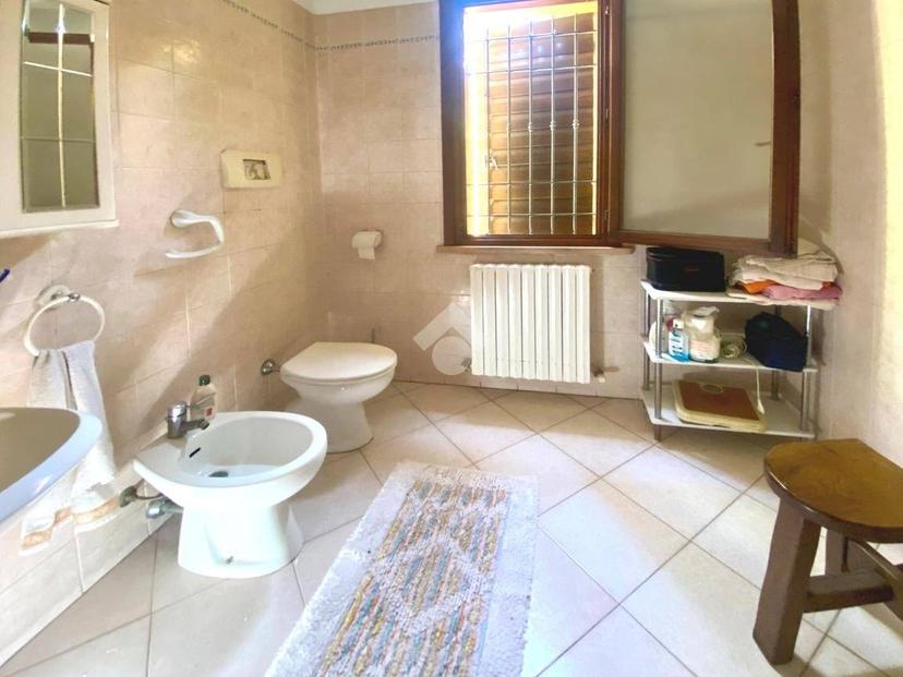Quadrilocale via cantone, Centro, Reggiolo — foto 25 di 30
