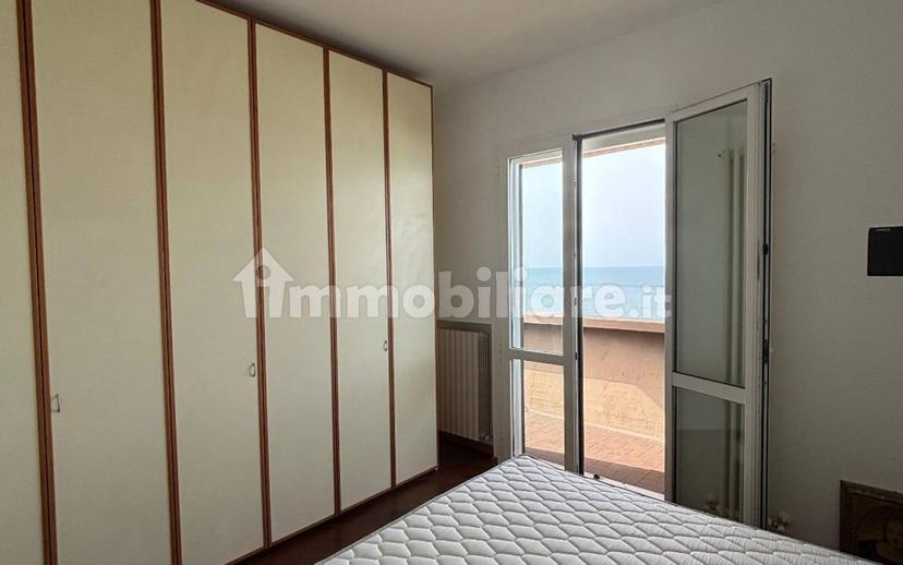 Appartamento viale Belgrado San, Baia Flaminia, Pesaro — foto 4 di 9