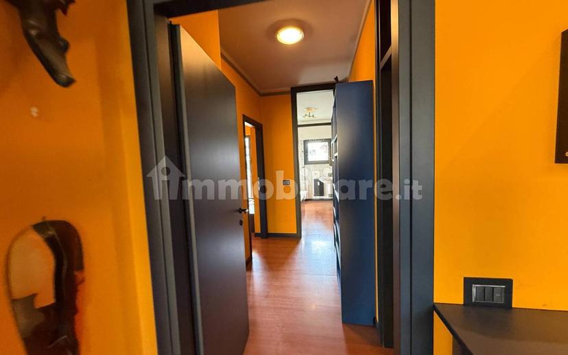 Trilocale via Aldo Moro 22, Centro, Sondrio — foto 38 di 44