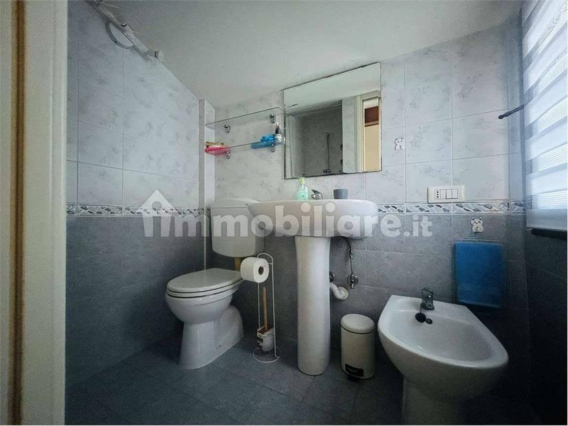 Bilocale buono stato, secondo piano, Centro Storico, Reggio Emilia — foto 16 di 20