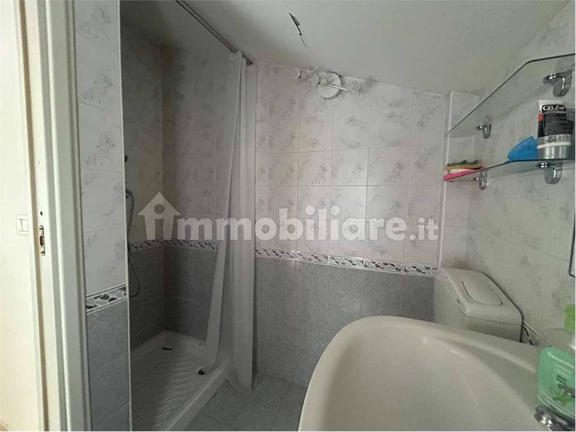 Bilocale buono stato, secondo piano, Centro Storico, Reggio Emilia — foto 4 di 20