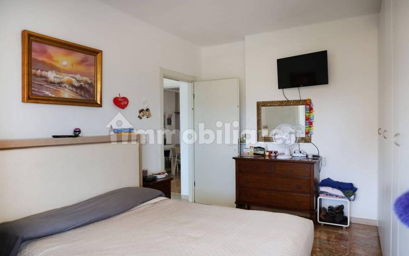 Trilocale via Colonnello Aprosio 81, Centro, Vallecrosia