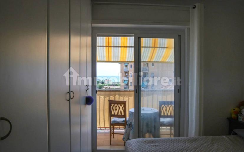 Trilocale via Colonnello Aprosio 81, Centro, Vallecrosia — foto 9 di 15