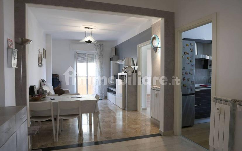 Trilocale via Colonnello Aprosio 81, Centro, Vallecrosia — foto 10 di 15