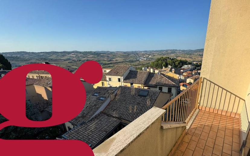 Appartamento via Pompeiana, 49, Centro, Osimo