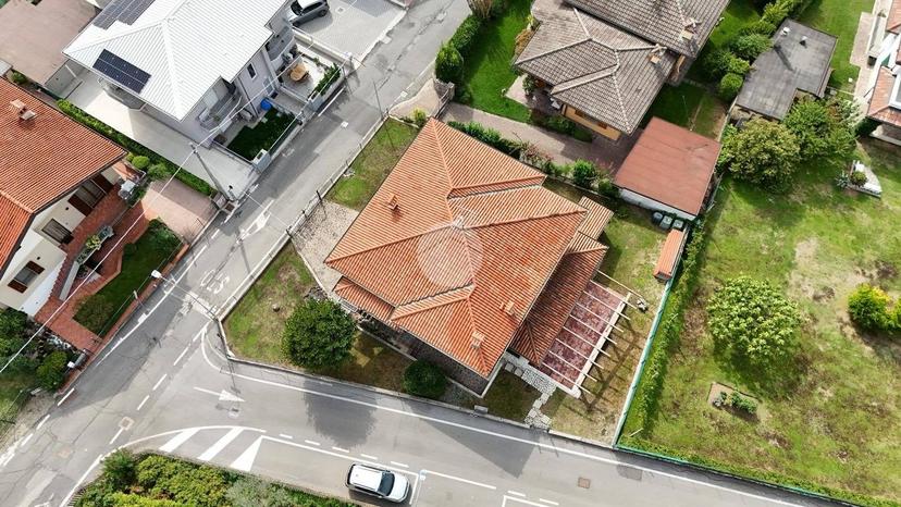 Villa unifamiliare via Dante Alighieri 21, Capriolo — foto 8 di 22