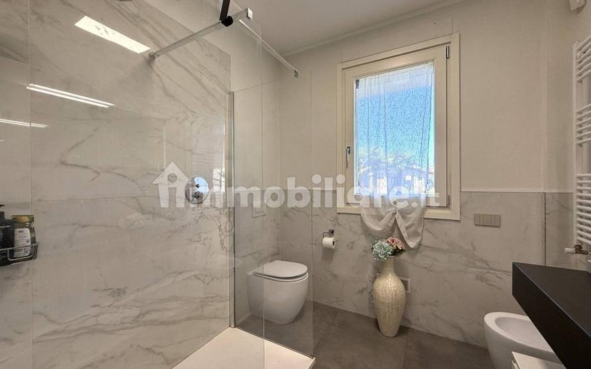 Quadrilocale ottimo stato, primo piano, Stezzano — foto 6 di 13