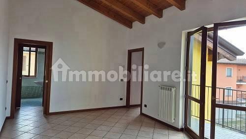 Mansarda via Giovanni Paolo Ii, 8, Agnadello — foto 2 di 9