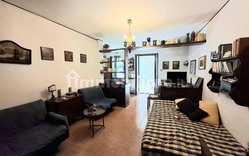 Trilocale via Giangirone 10, San Giacomo, Roburent — foto 2 di 32