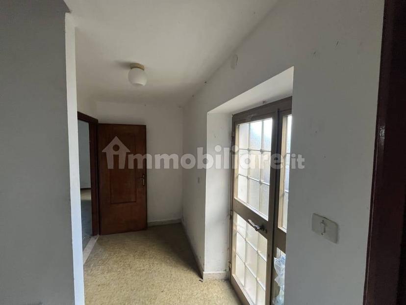 Rustico Località Trario, Compiano — foto 10 di 23