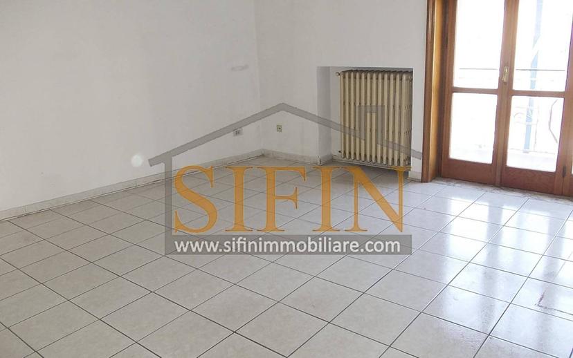 Trilocale corso Vittorio Veneto 210, Centro, Grottaminarda — foto 2 di 15