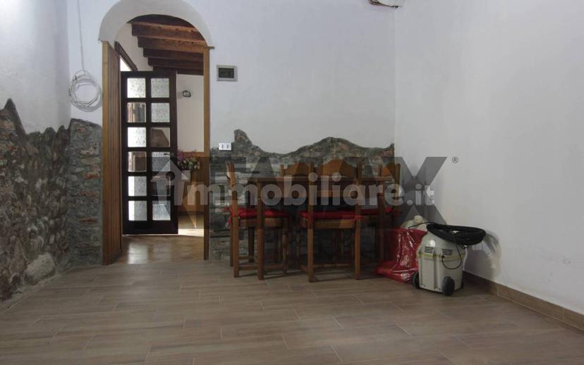 Appartamento via santa maria 13, Morazzone — foto 11 di 27