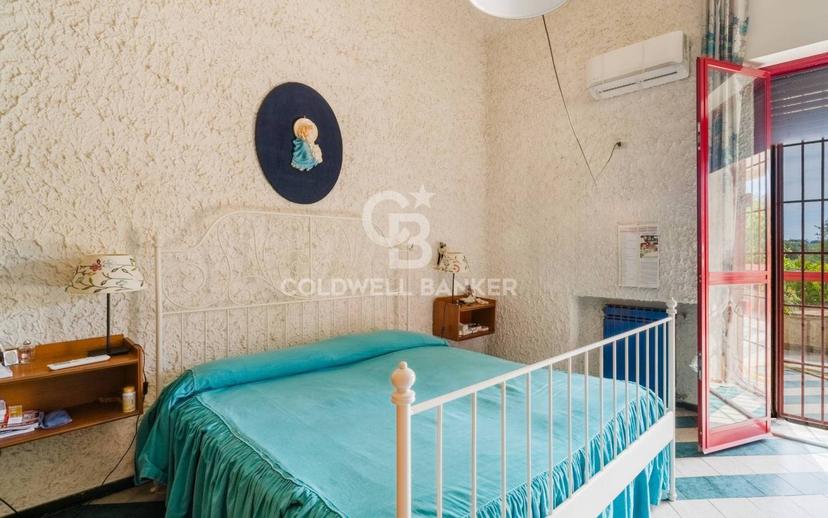 Villa unifamiliare Vico D'Amely 1, Santo Spirito, Bari — foto 4 di 37