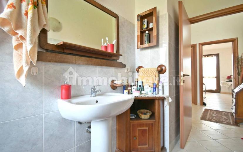 Villa a schiera via Leonardo Alagon, Dolianova — foto 3 di 40