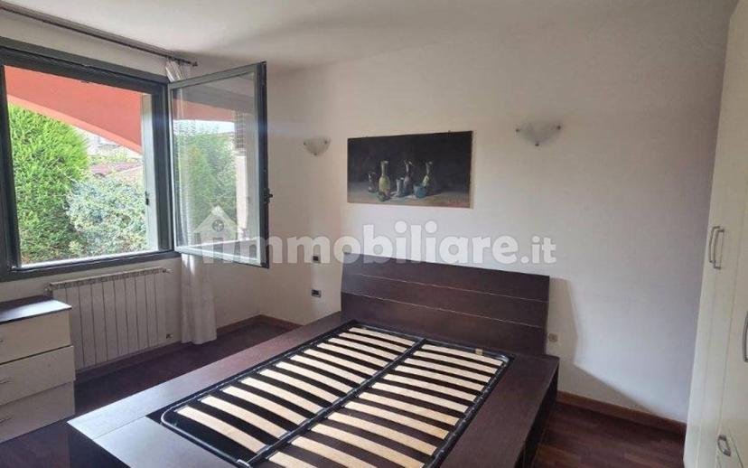Trilocale via Martiri della Libertà 14/A, Centro, Castelvetro Piacentino — foto 2 di 7