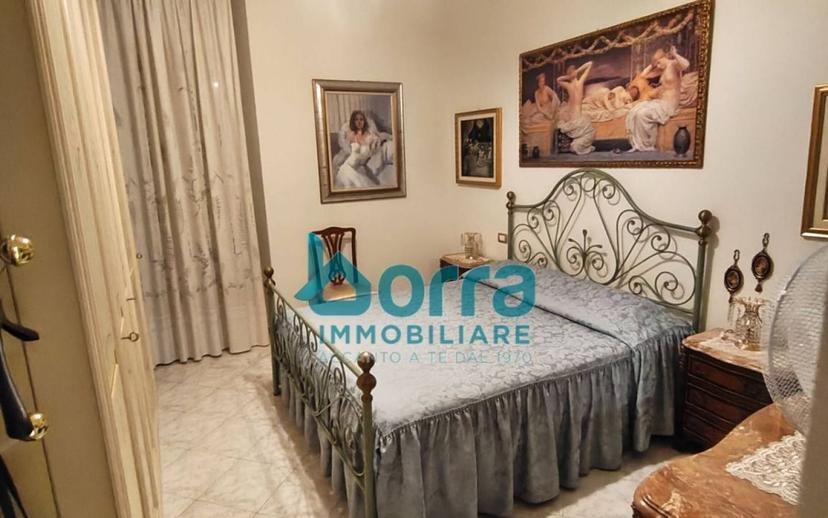 Trilocale corso Nazario Sauro 39, Porto Vecchio, Sanremo