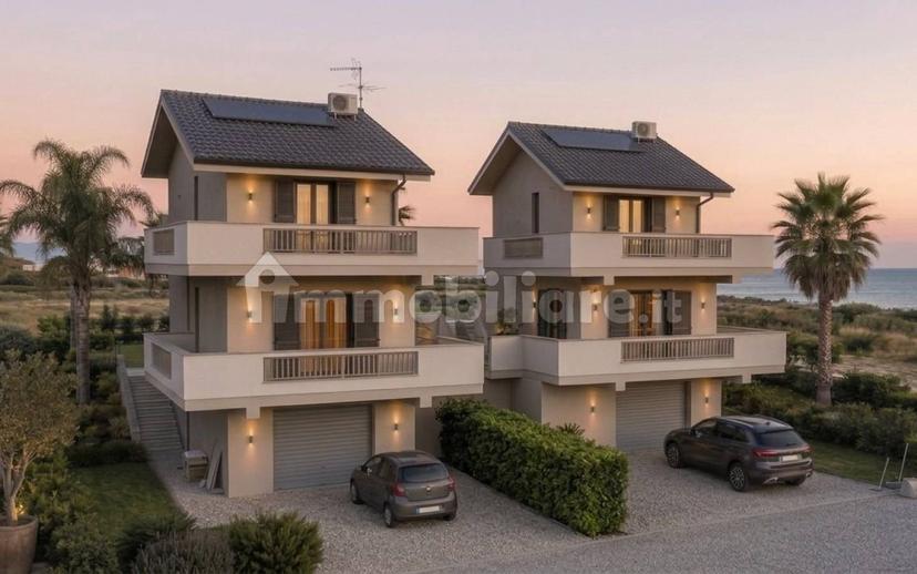 Villa bifamiliare via Nazionale, Riace Marina, Riace