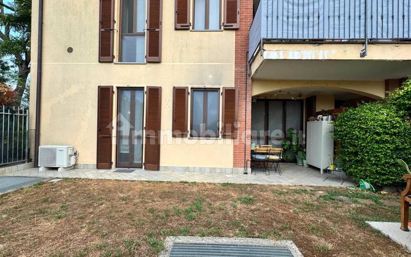 Bilocale via Carlo Agrati 16, Meda — foto 16 di 25