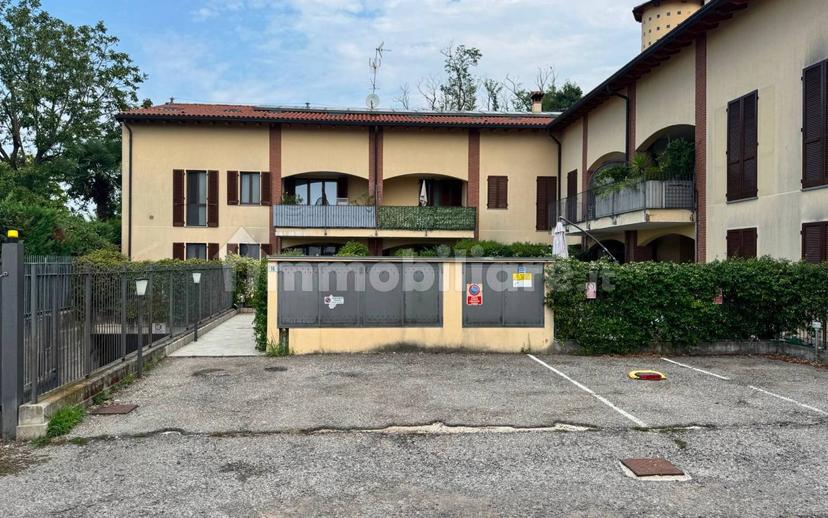 Bilocale via Carlo Agrati 16, Meda — foto 18 di 25
