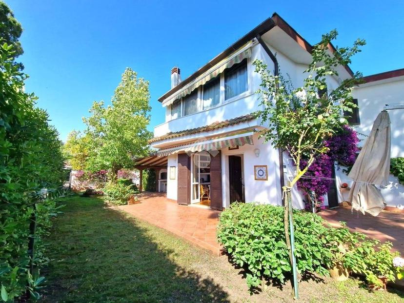 Villa unifamiliare Colle Circeo I Lato Sud, Mediana Vecchia, San Felice Circeo — foto 2 di 36