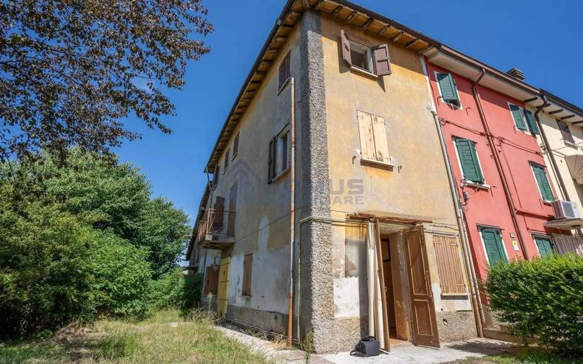 Terratetto unifamiliare via Fratelli Cairoli, Centro, Cavriago — foto 8 di 16