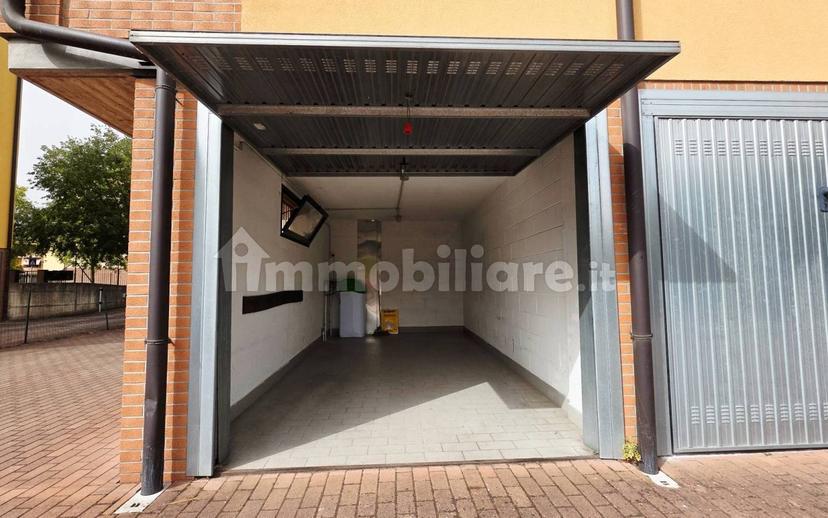 Bilocale via Benigno Zaccagnini 28, Fidenza — foto 5 di 20