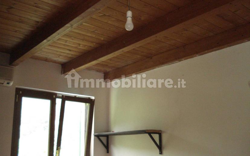 Villa unifamiliare via Airolo Ciona, Serra Riccò — foto 8 di 10