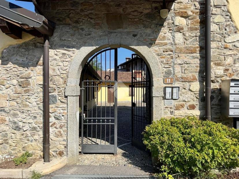 Bilocale via Santa Maria 11, Caprino, Caprino Bergamasco — foto 9 di 22