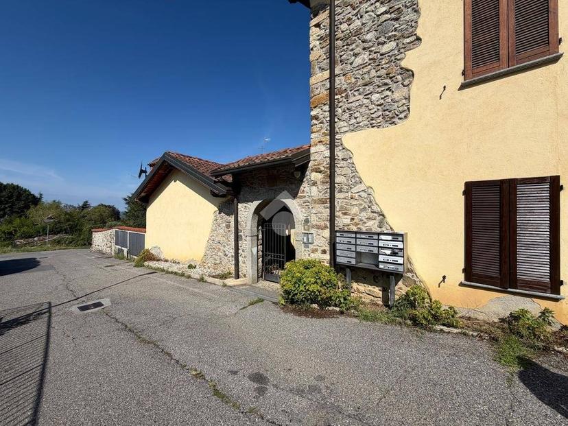 Bilocale via Santa Maria 11, Caprino, Caprino Bergamasco — foto 15 di 22