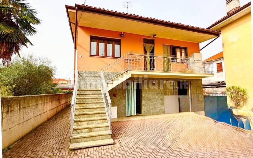 Terratetto unifamiliare via Manta 12, Lagnasco — foto 5 di 9