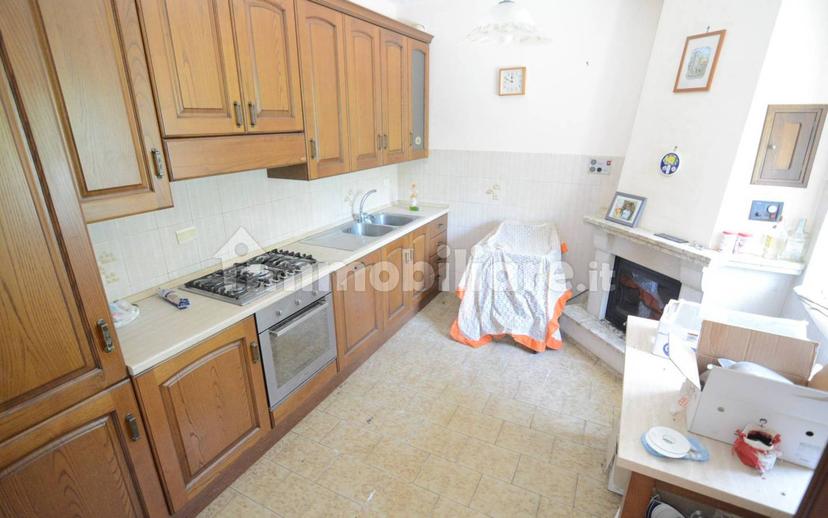 Terratetto unifamiliare 182 m², buono stato, Sant'Angelo dei Lombardi — foto 10 di 17