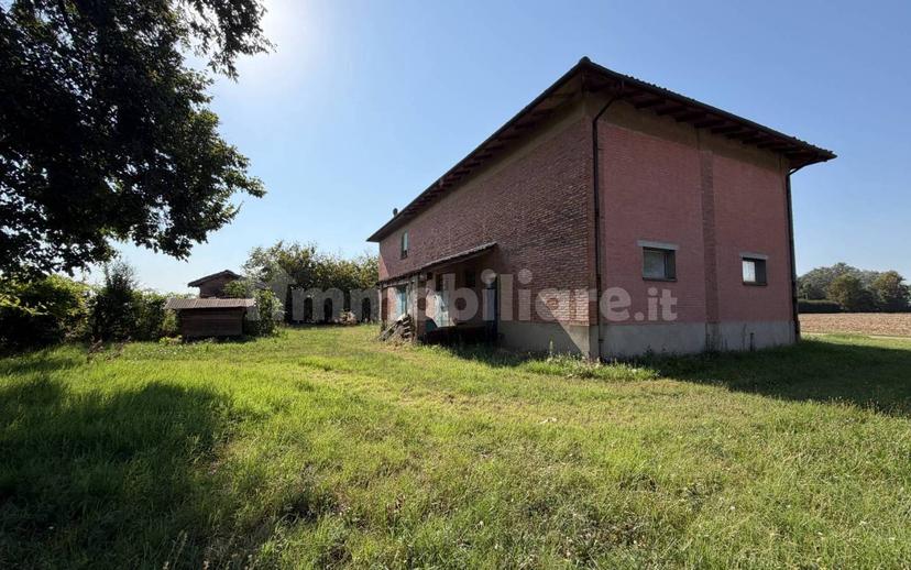 Casale via Ezio Ballestrazzi 12, Sala Bolognese — foto 6 di 29
