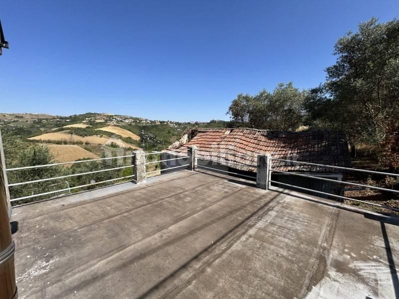 Terratetto unifamiliare Contrada Tranzano 25, Ariano Irpino — foto 4 di 28